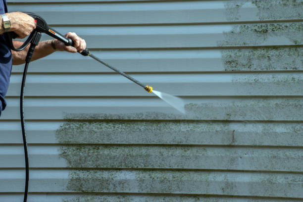 Best Garage Pressure Washing  in Navarre Beach, FL